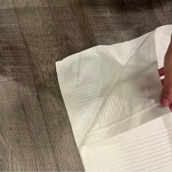 Gorgeous Sancia Isabella Dress In Off White - Picture 4 of 7